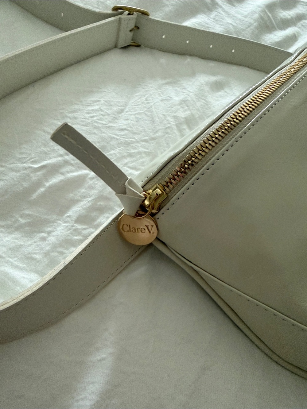 Clare V White Leather Crossbody Belt Bag with Gold Zipper - Picture 3 of 9